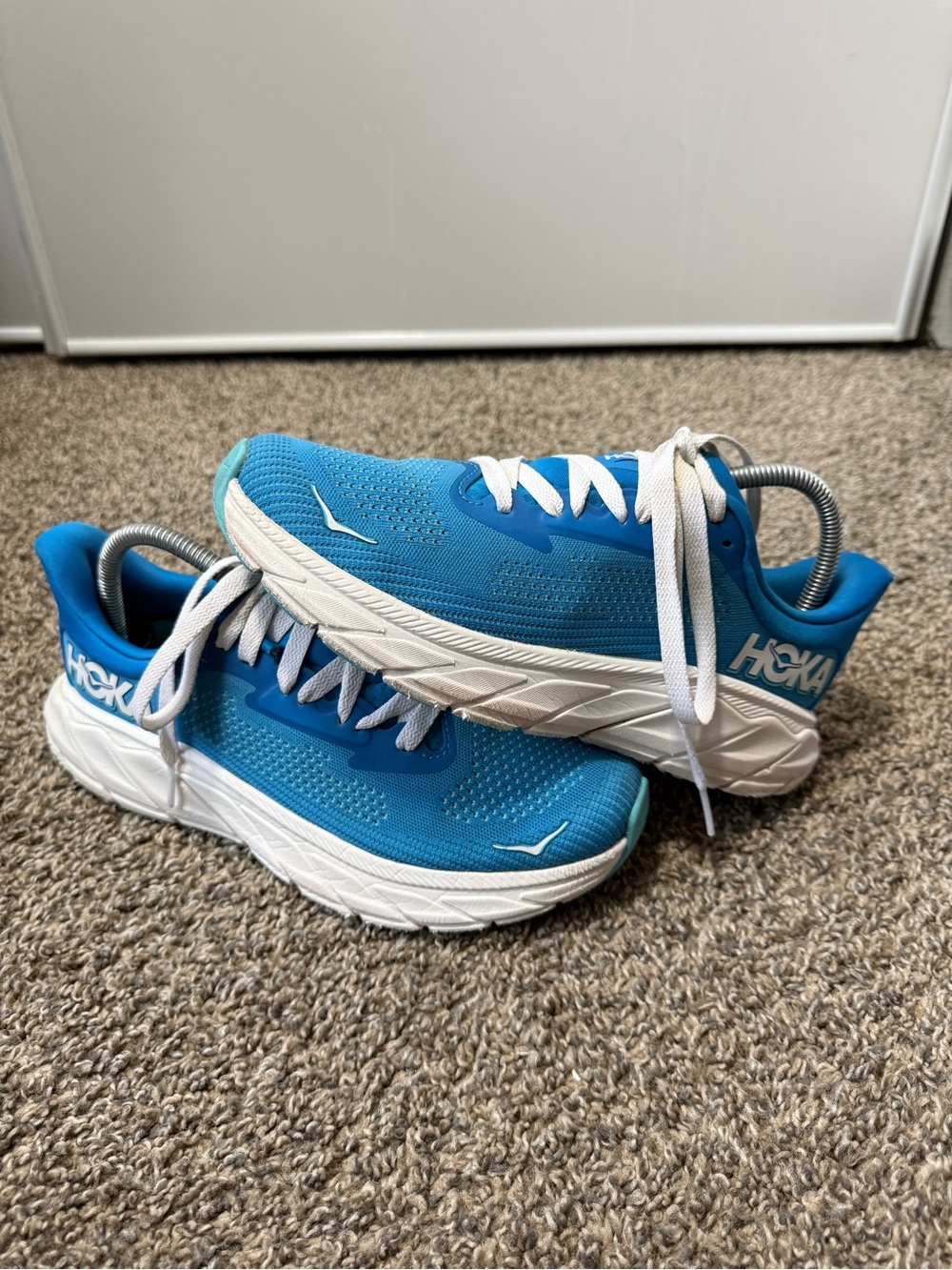 Hoka one one arahi 7 Blue and White Men's Athletic Running Shoes